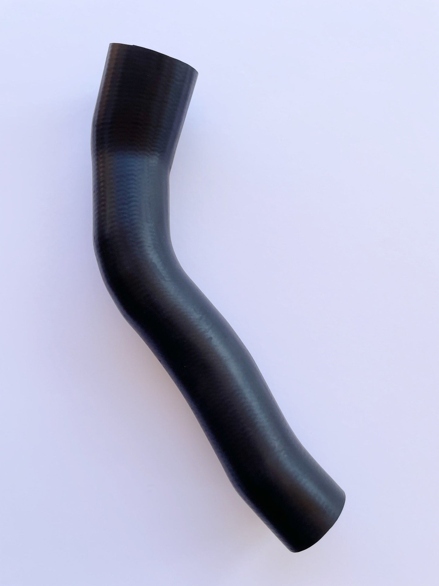 Diesel Throttle to Intercooler Air Hose for Mitsubishi Challenger PB PC 2.5 3.2