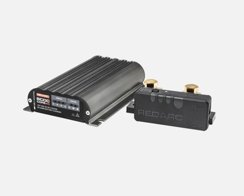Redarc 4X4 Power Kit 40A Dual Battery Charger & Smart Monitor In-Cabin Setup | 4X4POWERKIT2