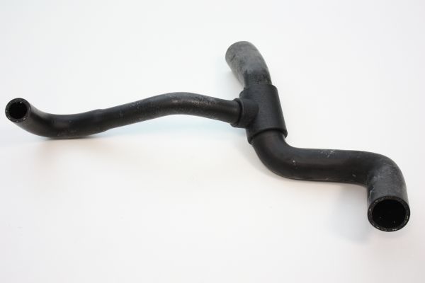 Lower Bottom Radiator Hose for Ford Focus 1.8 2.0 2002 - 2005 98AB8B273BJ