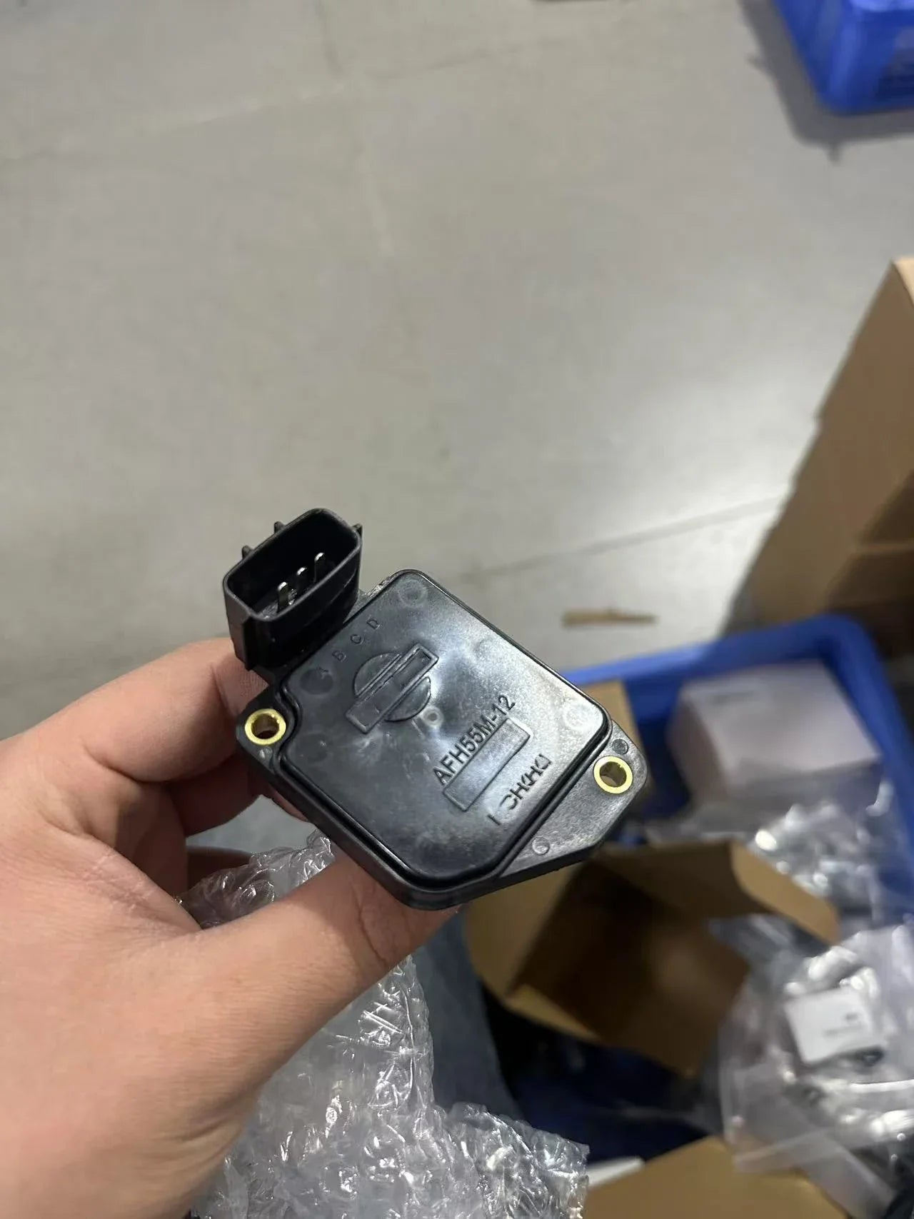 Mass Air Flow Meter Sensor MAF AFH55M-12 AFH55-M12 for Nissan Pickup Frontier Xterra 2.4L