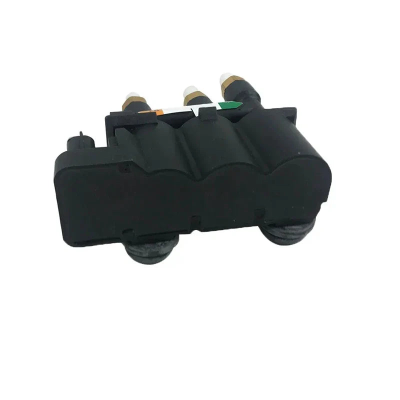 Air Suspension Pump Solenoid Valve Block Leveling Valve Parts For Range Rover Sport L494 Defender L663 LR037081 LR070245