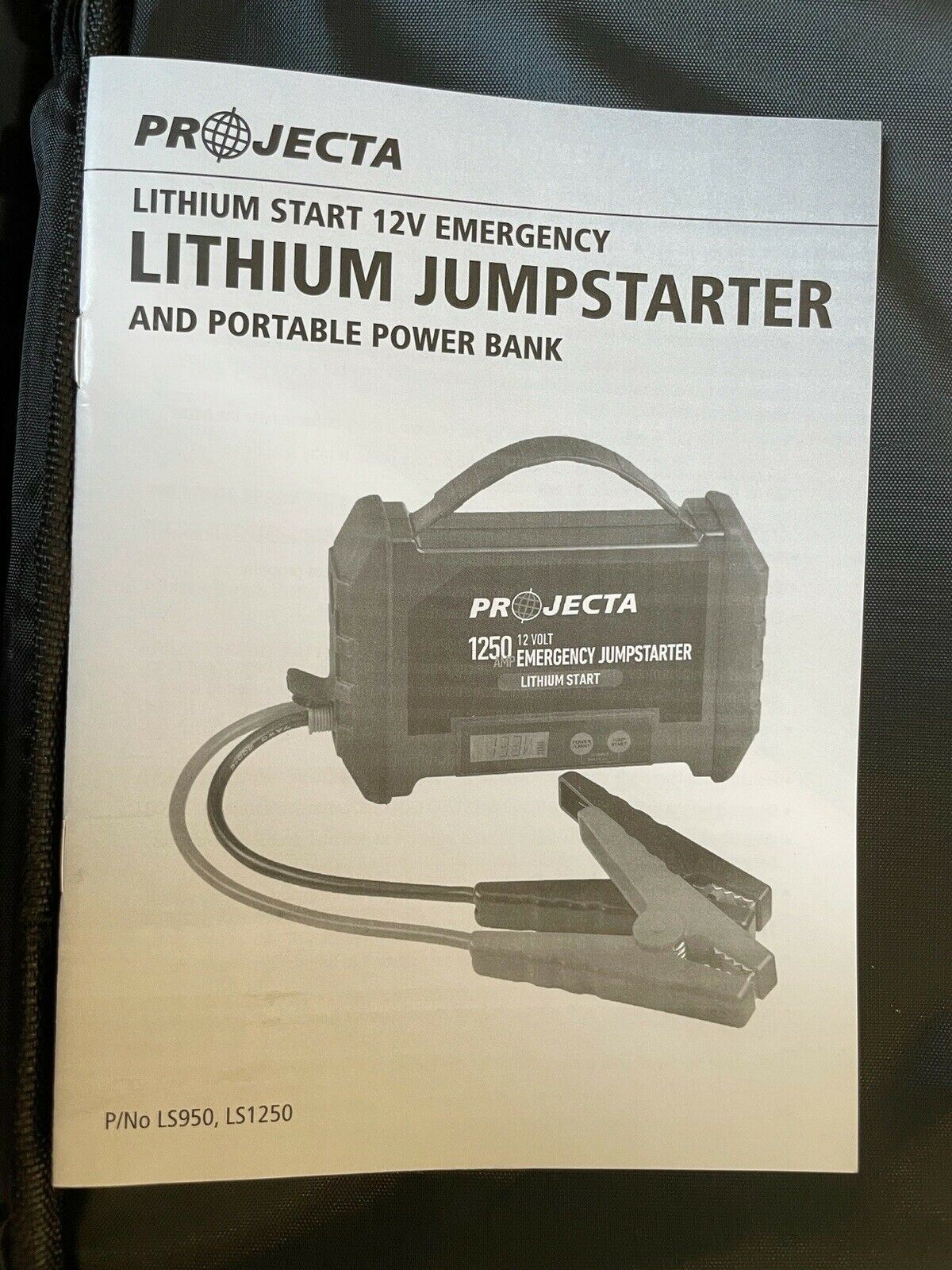 PROJECTA 12V 950A lithium jumpstarter LS950